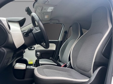 Renault twingo iii 0.9 tce 90 energy e6c zen / garantie 12 mois occasion paris 17ème (75)(porte maillot) simplicicar...