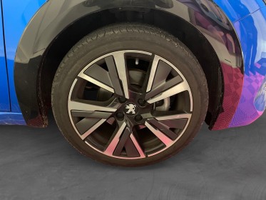 Peugeot 208 puretech 100 bvm6 gt line - cuir - gps - toit panoramique - sièges conducteur électrique - garantie 12 mois...