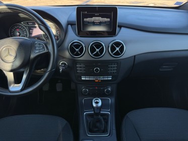 Mercedes classe b 180 inspiration caméra de recul bluetooth garantie 12 mois occasion simplicicar marignane  simplicicar...