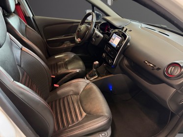 Renault clio iv 1.6 turbo 220 edc rs trophy / akrapovic / rs monitor / caméra / sièges chauffant occasion simplicicar...