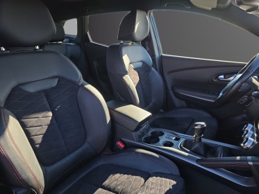 Renault kadjar blue dci 150 black edition entretien renault garantie 12 mois sièges avants chauffants occasion simplicicar...