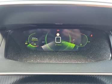 Peugeot 2008 1.2 puretech 130 ss bvm6 allure pack - garantie constructeur - camera 360 - carplay occasion simplicicar lagny ...