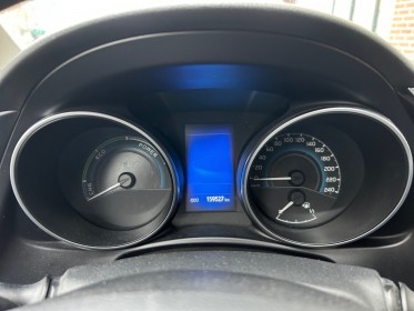 Toyota auris touring sports pro my17 hybride pro 136h design, caméra de recul, clim auto, sièges cuir, bluetooth,...