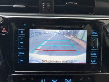 Toyota auris touring sports pro my17 hybride pro 136h design, caméra de recul, clim auto, sièges cuir, bluetooth,...
