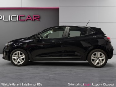 Renault clio v nouvelle tce 90 evolution - garantie 12 mois occasion simplicicar lyon ouest simplicicar simplicibike france