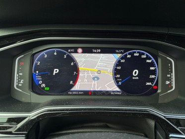 Volkswagen taigo 1.0 tsi 110 dsg7 r-line toit ouvrant carplay démarrage sans clé caméra de recul chargeur induction......