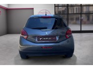 PEUGEOT d'occasion 208 AFFAIRE 1.2 PURE TECH 82 PREMIUM de 2019 Nice