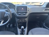 PEUGEOT d'occasion 208 AFFAIRE 1.2 PURE TECH 82 PREMIUM de 2019 Nice