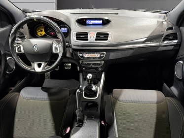 Renault megane iii coupe r.s cup 2.0 litres turbo 250 cv rs cup occasion simplicicar magny-en-vexin simplicicar simplicibike...