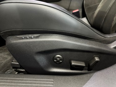 Ds ds 4 ds4 130 eat8 performance line carplay phares matrix toit ouvrant régulateur adaptatif occasion simplicicar...