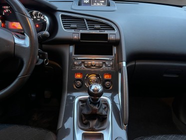 Peugeot 3008 1.6 bluehdi 120ch ss bvm6 style roue de secours distribution faite garantie 12 mois occasion simplicicar...