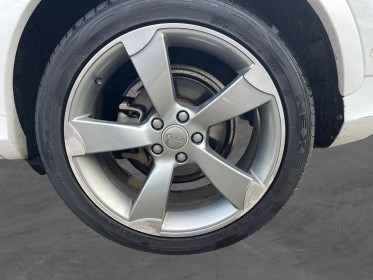 Audi q3 2.0 tdi 140 ch s line  attelage  garantie 12 mois occasion simplicicar la fleche simplicicar simplicibike france