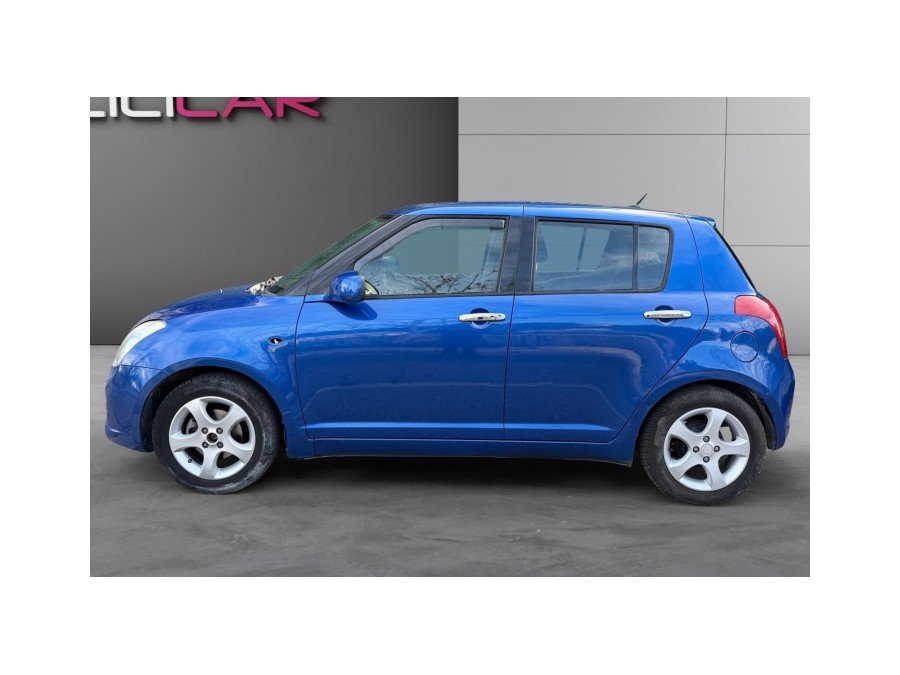 SUZUKI d'occasion SWIFT 1.3 VVT GL de 2006 Nice (06)﻿