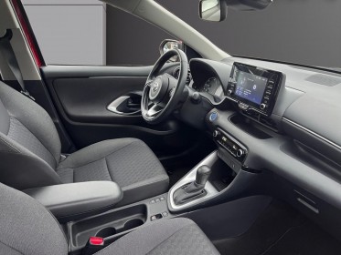 Toyota yaris hybride my22 116h/camera de recul/carplay/1ère mains/garantie toyota occasion simplicicar salon de provence...