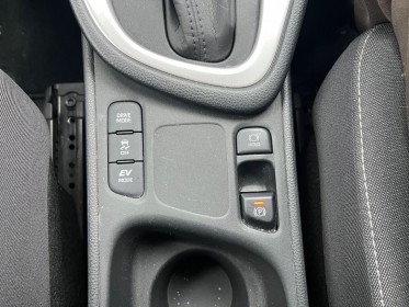 Toyota yaris hybride my22 116h/camera de recul/carplay/1ère mains/garantie toyota occasion simplicicar salon de provence...