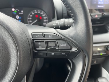 Toyota yaris hybride my22 116h/camera de recul/carplay/1ère mains/garantie toyota occasion simplicicar salon de provence...