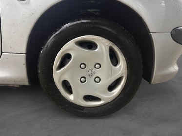 Peugeot 206 1.4i xt boite automatique climatisation occasion simplicicar meximieux simplicicar simplicibike france