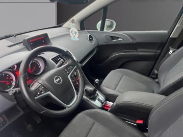 Opel meriva 1.6 cdti-136 ch-cosmo pack-attelage-révisé et garantie 12 mois occasion simplicicar salon de provence...