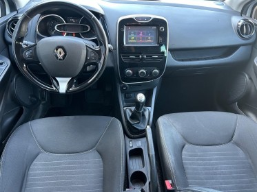Renault clio iv 1.2 16v 75 limited carnet d'entretient complet, garantie 12mois occasion simplicicar lyon nord simplicicar...