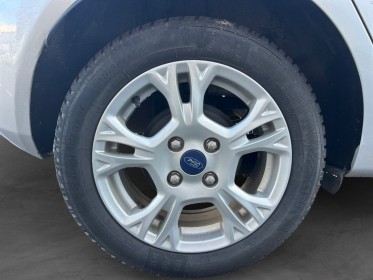 Ford fiesta 1.0 ecoboost 100 ss edition  garantie 12 mois occasion simplicicar lyon nord simplicicar simplicibike france