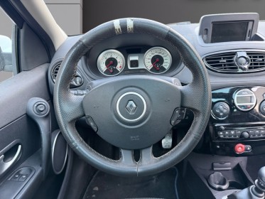 Renault clio iii dci 105 gordini  toit ouvrant / tomtom garantie 12 mois occasion simplicicar lyon nord simplicicar...