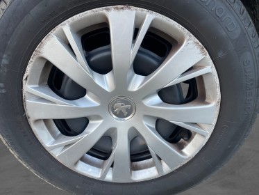 Peugeot 208 1.4 hdi 68ch bvm5 style  courroie de distribution faite , garantie 12 mois occasion simplicicar lyon nord...