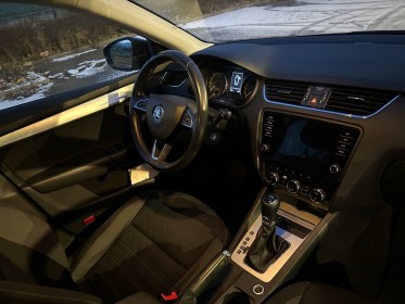 Skoda octavia 2.0 tdi 150 ch dsg7 suivi skoda garantie 12 mois occasion simplicicar colmar simplicicar simplicibike france