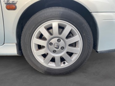 Renault megane cab 1.6i 16v dynamique distribution faite révisée et garantie occasion simplicicar royan simplicicar...