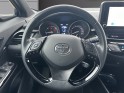 Toyota c-hr hybride my23 1.8l design lane assist clim bi zone garantie 12 mois occasion simplicicar toulouse nord simplicicar...