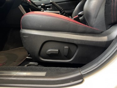 Subaru wrx sti boxer essence 2.5t 300 s club aileron suivi  subaru/ toit ouvrant/ garantie 12mois / origine france occasion...