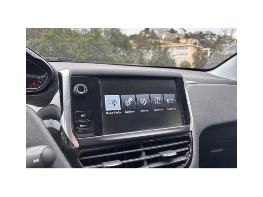 PEUGEOT d'occasion 208 1.2 VTI 82 ENVY de 2014 Nice (06)﻿