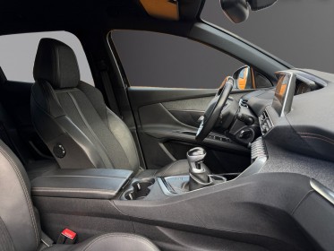 Peugeot 3008 puretech 130ch ss bvm6 gt line distri ok siege chauffant radar av / ar bluetooth garantie 12 mois occasion...