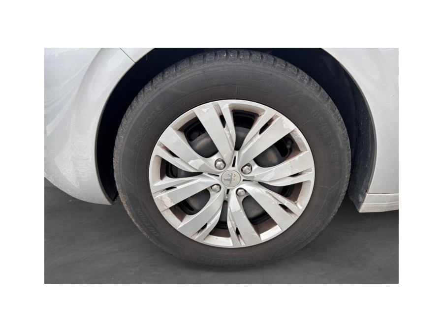 PEUGEOT d'occasion 208 1.2 VTI 82 ENVY de 2014 Nice (06)﻿