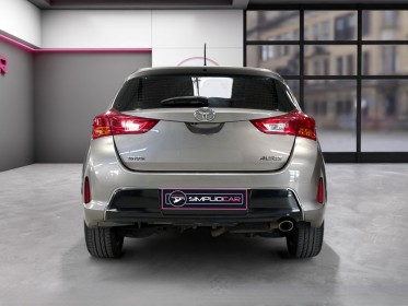 Toyota auris 124 d-4d dynamic occasion simplicicar magny-en-vexin simplicicar simplicibike france