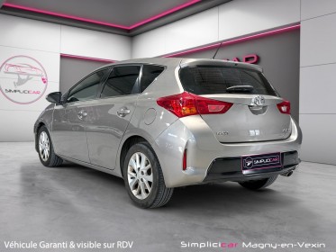 Toyota auris 124 d-4d dynamic occasion simplicicar magny-en-vexin simplicicar simplicibike france