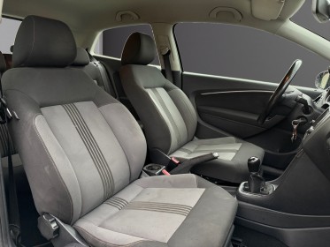 Volkswagen polo 1.0 60 série spéciale allstar naviguation carplay kit d'embrayage neuf garantie 12 mois occasion...