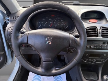 Peugeot 206 2.0 hdi xt occasion avignon (84) simplicicar simplicibike france