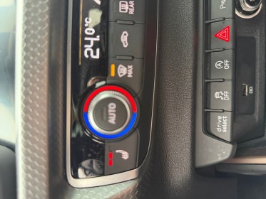 Audi a1 sportback 40 tfsi 200 ch s tronic 6 s line garantie 12 mois occasion simplicicar lyon nord simplicicar simplicibike...