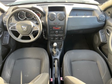 Dacia duster sce 115 4x2 silver line 2017 radar de recul climatisation garantie 12 mois occasion simplicicar perpignan ...