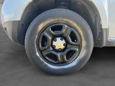 Dacia duster sce 115 4x2 silver line 2017 radar de recul climatisation garantie 12 mois occasion simplicicar perpignan ...