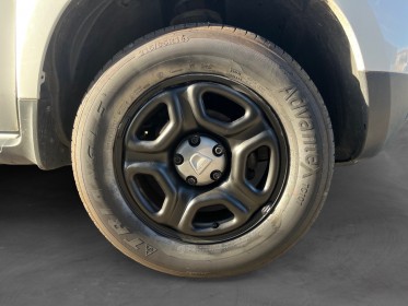 Dacia duster sce 115 4x2 silver line 2017 radar de recul climatisation garantie 12 mois occasion simplicicar perpignan ...