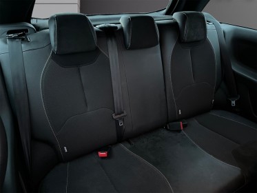 Ds ds 3 performance thp 208 ch carplay sièges cuir et alcantara vidange de boite ok garantie 12 mois occasion simplicicar...