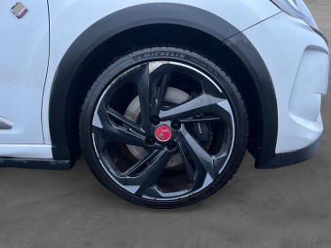 Ds ds 3 performance thp 208 ch carplay sièges cuir et alcantara vidange de boite ok garantie 12 mois occasion simplicicar...