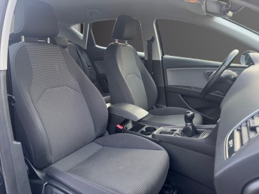 Seat leon 1.2 tsi 110 start/stop style occasion simplicicar grenoble simplicicar simplicibike france