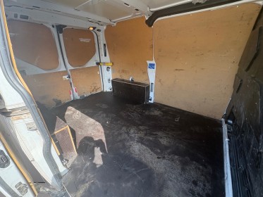 Ford transit custom cabine approfondie ambiente 290  l1h1 2.0 tdci 130 occasion avignon (84) simplicicar simplicibike france