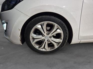 Hyundai i30 1.6 crdi 128 pack premium occasion simplicicar arras  simplicicar simplicibike france