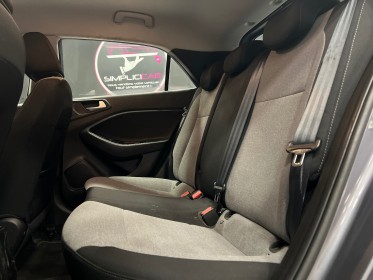 Hyundai i20 84ch intuitive/garantie 12 mois/suivi entretien complet/roues de secours occasion simplicicar annecy simplicicar...
