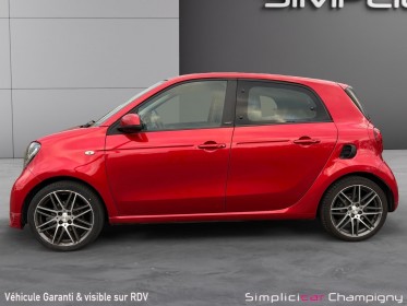 Smart forfour 0.9 109 ch ba6 brabus xclusive-interieur et sieges en cuir chauffant-camera et bip de recul ar-systeme jbl...
