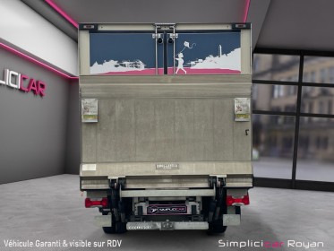 Iveco 35c15 3.0 diesel  caisse isotherme frigo hayon  27990€ ht  garantie 12 mois occasion simplicicar royan simplicicar...