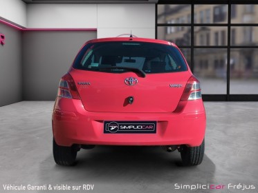 Toyota yaris 1.4 - 90 d-4d fap in commande au volant clim garantie 12 mois occasion simplicicar frejus  simplicicar...